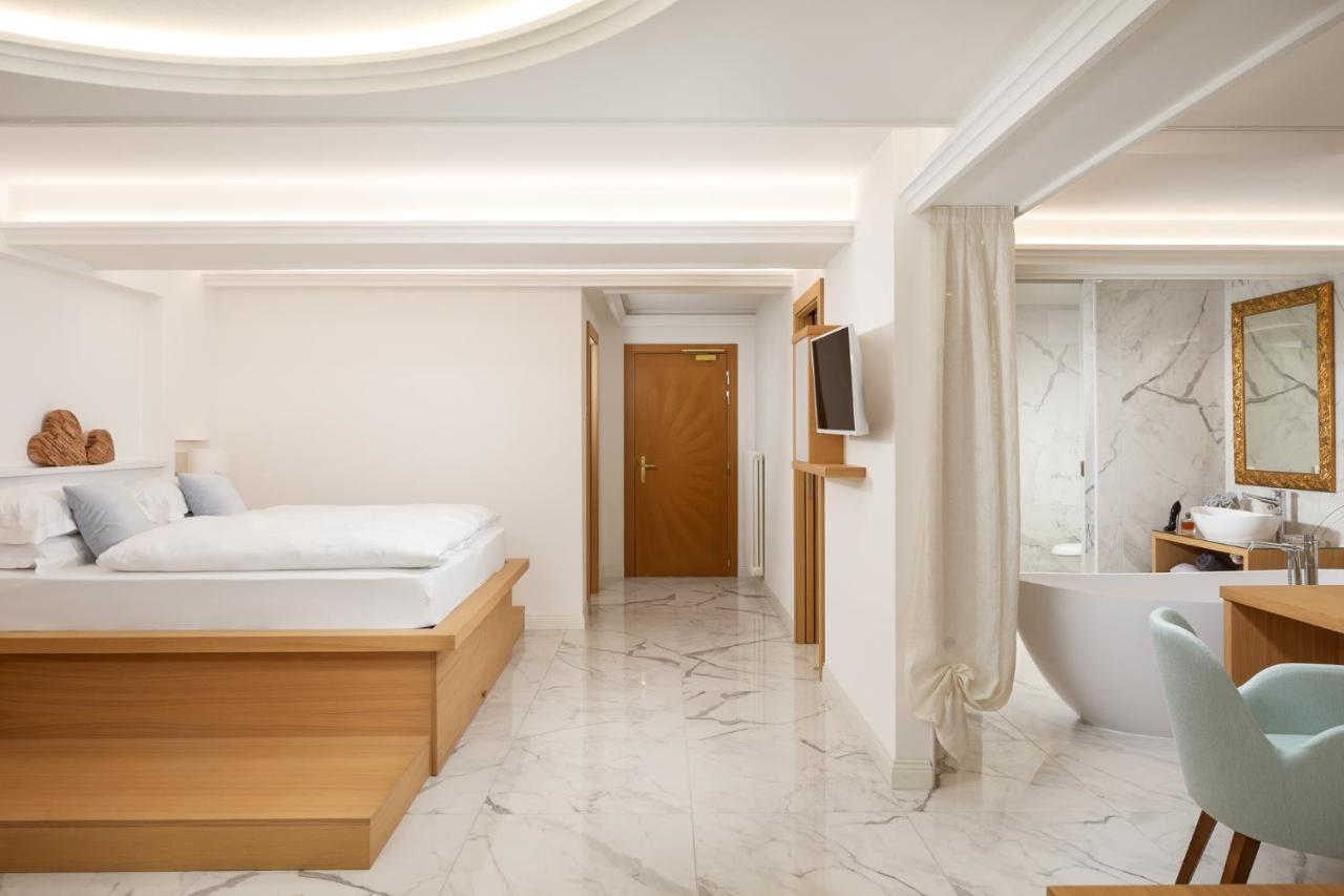 Hotel Pareda Canazei Bagian luar foto