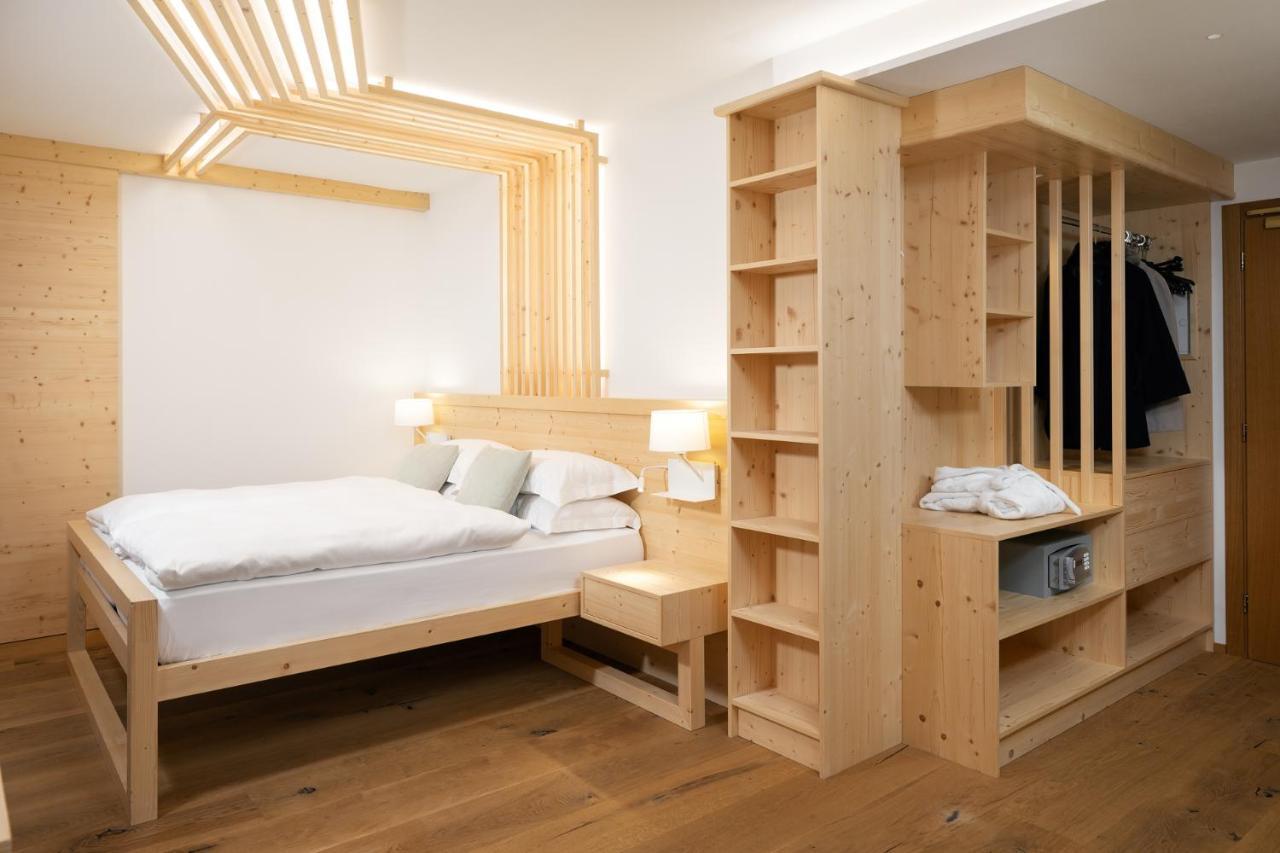 Hotel Pareda Canazei Bagian luar foto