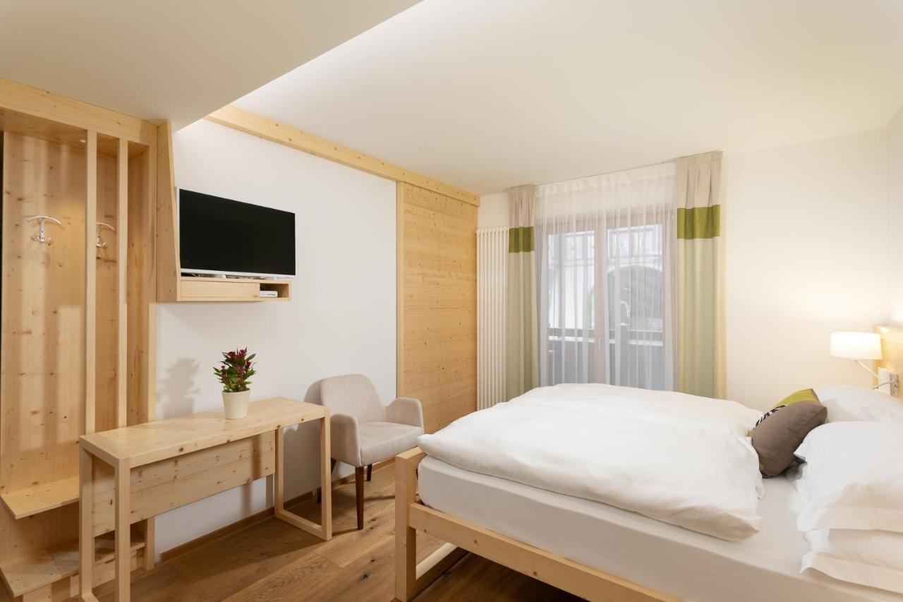 Hotel Pareda Canazei Bagian luar foto