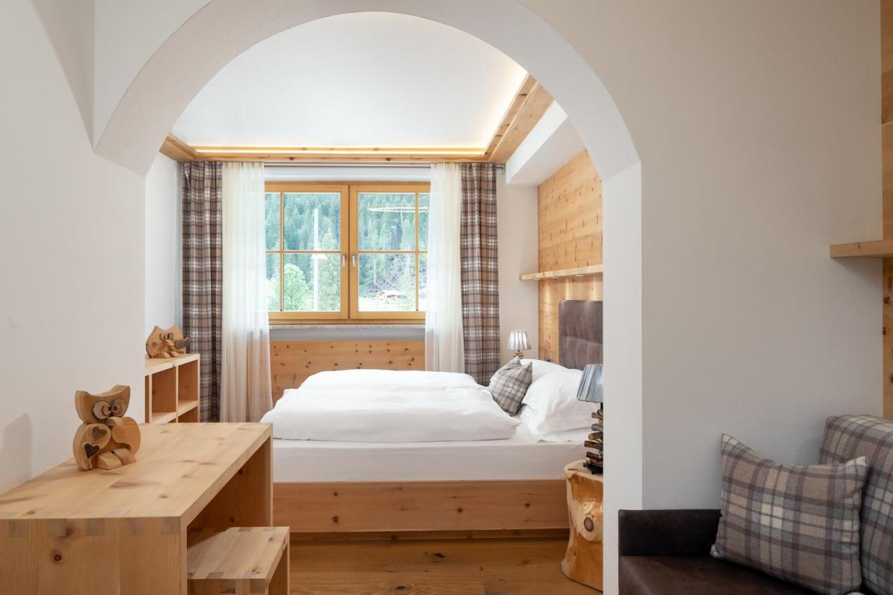 Hotel Pareda Canazei Bagian luar foto