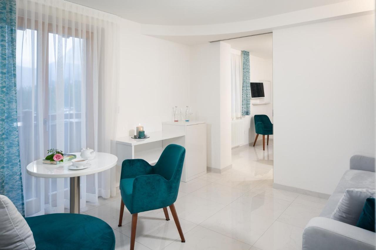 Hotel Pareda Canazei Bagian luar foto