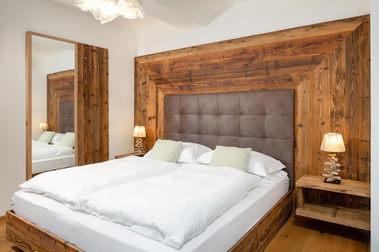 Hotel Pareda Canazei Bagian luar foto
